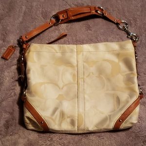 COACH SIGNATURE CARLY SHOULDER BAG